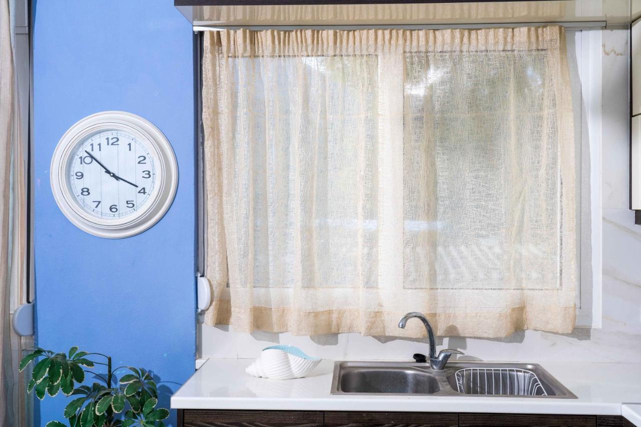 Seaside Apartments Kaloí Liménes Ngoại thất bức ảnh